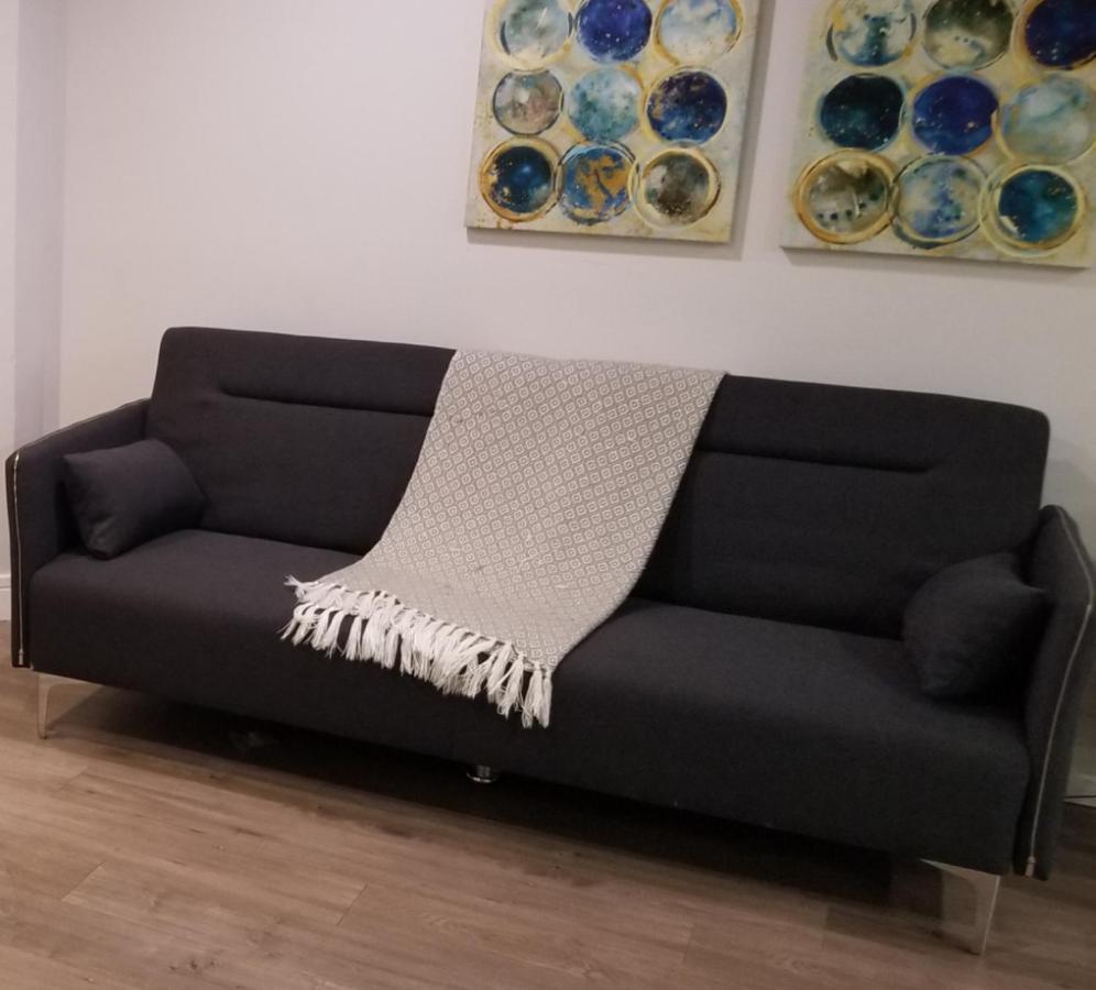 Amazing Location! 1Min Walk To Wrigley Field- 2Br - Perfect For Cubs Fans! Chicago Exterior foto